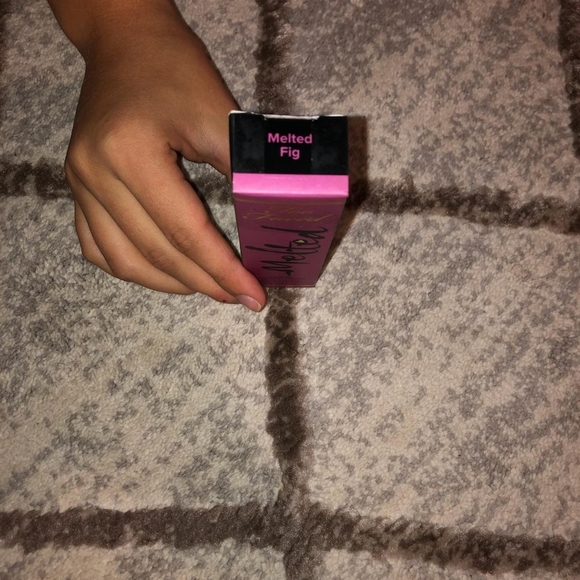 Different Makeup Unopened - Picture 11 of 12